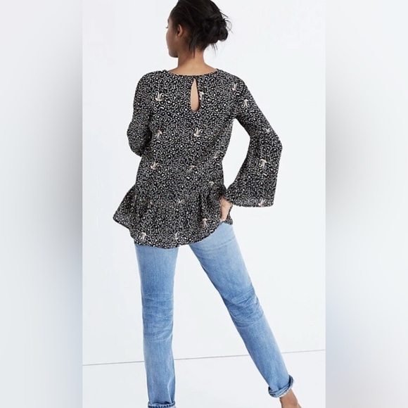 Madewell Silk Fiesta Paisley Bell-Sleeve Top. Size small - Picture 2 of 11